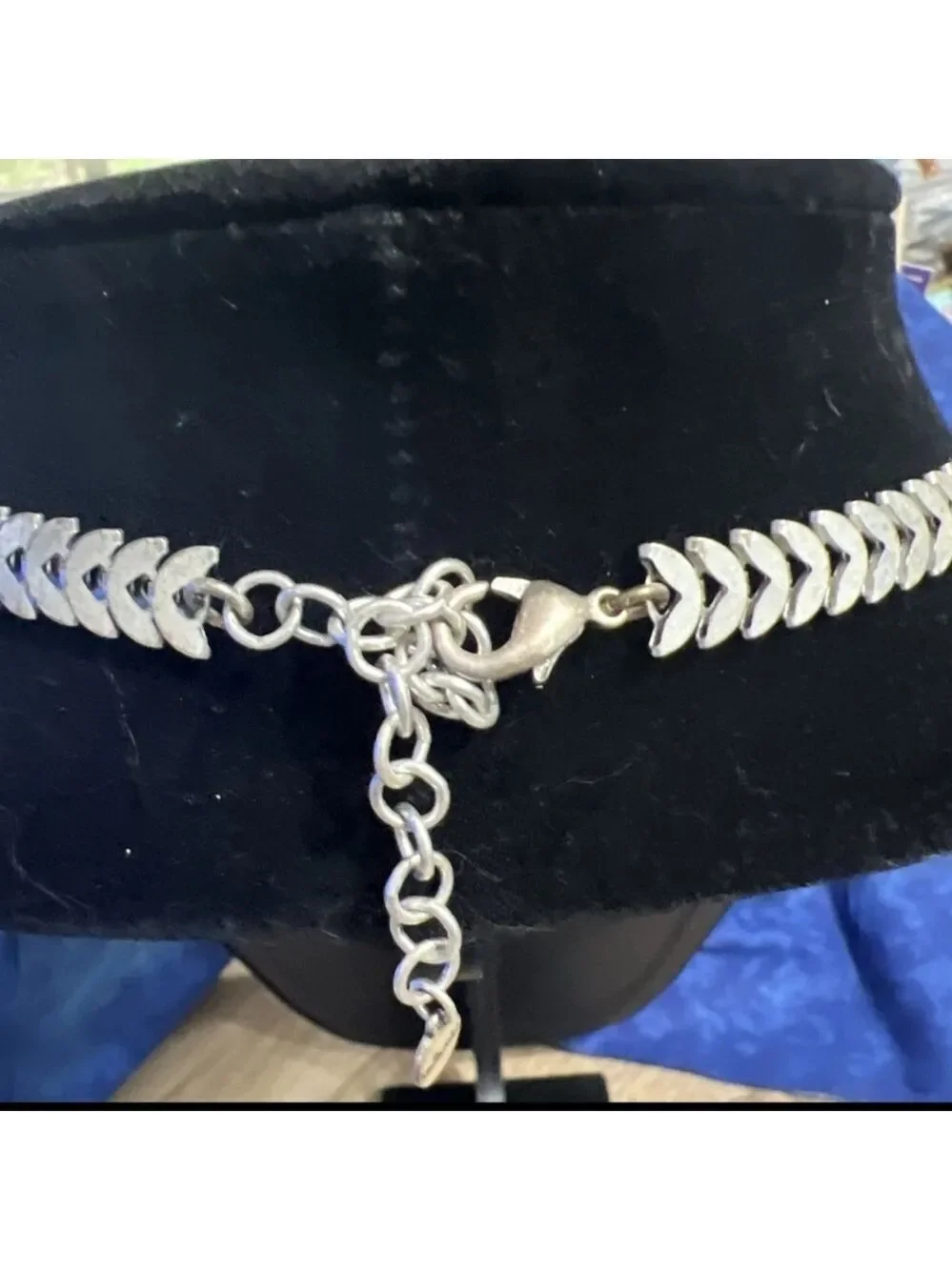 Stella And Dot Kaia Statement Necklace 26” Silvertone